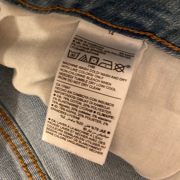 OLD Navy Super Skinny Light Wash - Picture 7 of 8